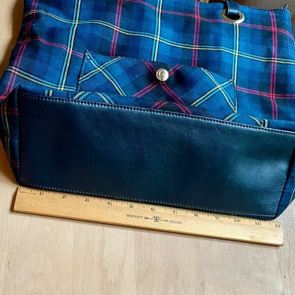 Talbots tote bag, in a tartan plaid patten with leather trim - Picture 13 of 16